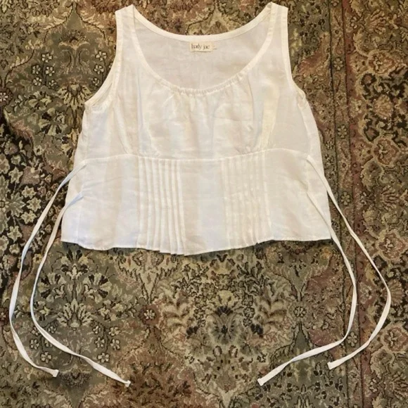 Harly Jae Reverie Blouse — Pintuck Tie Back Cami Tank Top - Picture 3 of 8